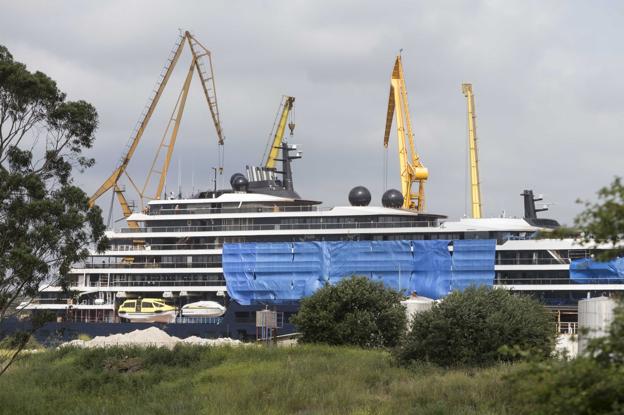 El Evrima sale el domingo a hacer sus primeras pruebas fuera del muelle de Astander