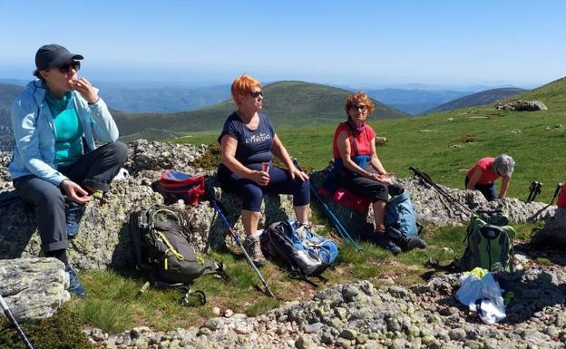 De Brañavieja al Pico Cordel con el Grupo de Montaña Cacicedo