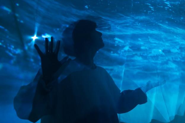 La instalación inmersiva 'Bajo el azul profundo', entre las propuestas del Centro Botín para julio