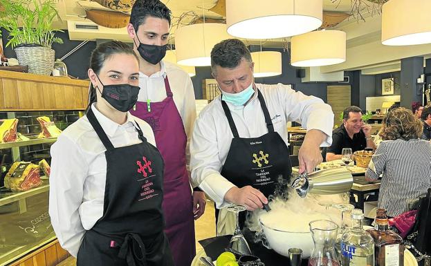 El menú del aniversario para cenar en la Taberna del Herrero de Peñacastillo