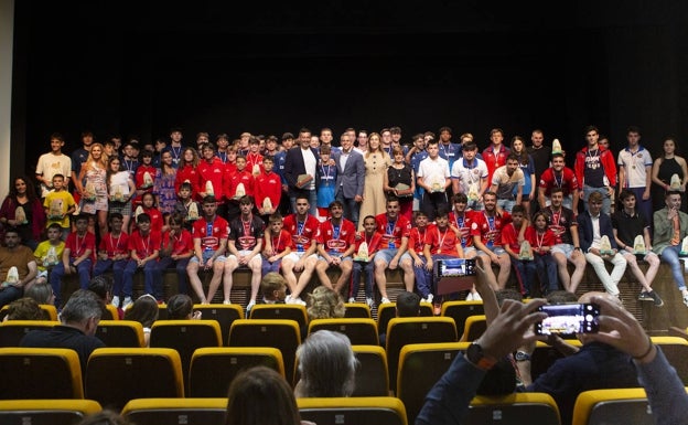 Medio Cudeyo celebra su VIII Gala del Deporte por todo lo alto