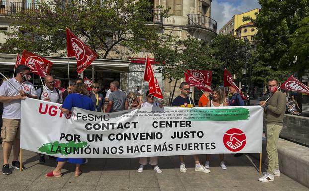 El sector del 'contact center' vuelve a exigir un convenio «digno» con otra huelga de 24 horas