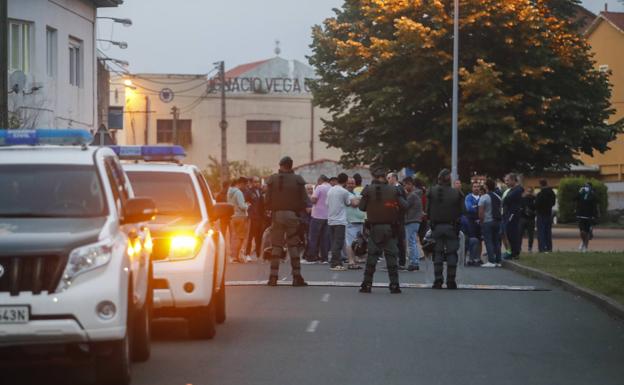 La Guardia Civil 'abre la puerta' de Astander