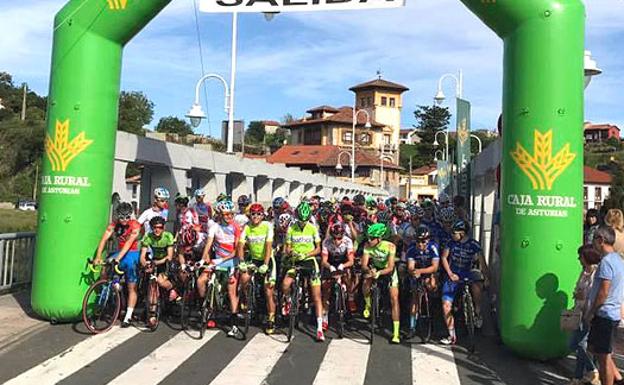 180 ciclistas participarán el domingo en el Memorial Junco para júnior, con salida en Unquera