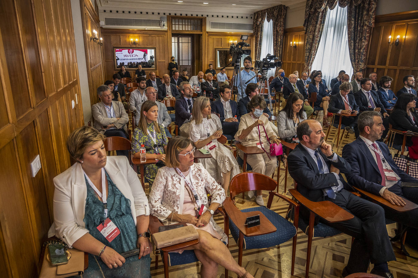 La cita anual de la Asociación Cántabra de la Empresa Familiar (Acefam), en imágenes