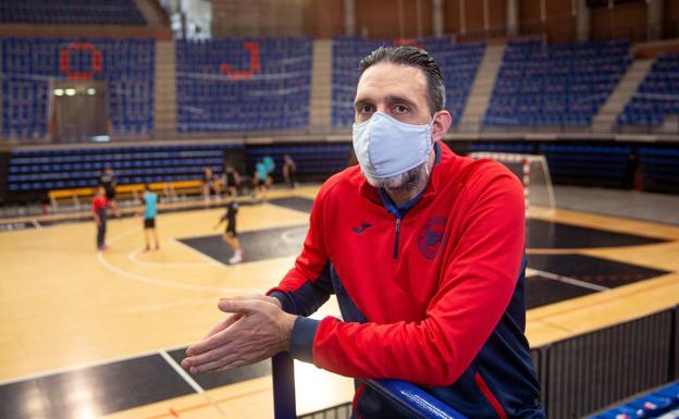 Rubén Garabaya entrenará al Sinfín