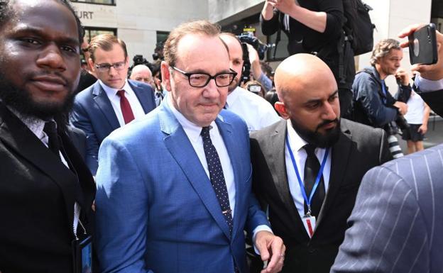 Kevin Spacey niega «categóricamente» las acusaciones de agresión sexual