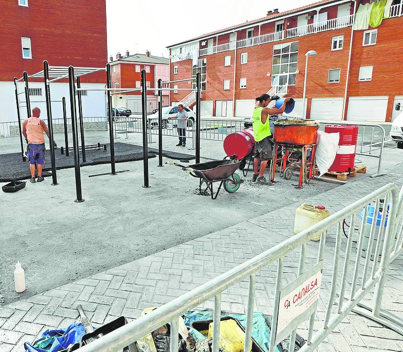 Cabezón de la Sal avanza en su plan de mejora de los barrios