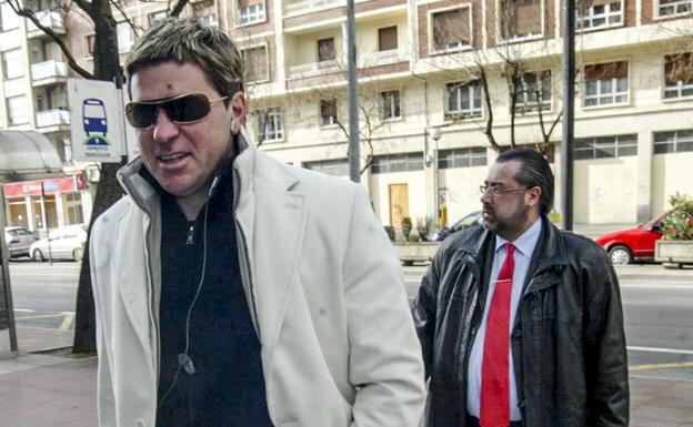 La Fiscalía pide cuatro años de cárcel a Piterman y Nereo por su gestión en el Alavés