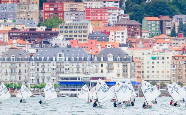 Los regatistas cántabros copan los podios de los trofeos Elcano y el V Centenario