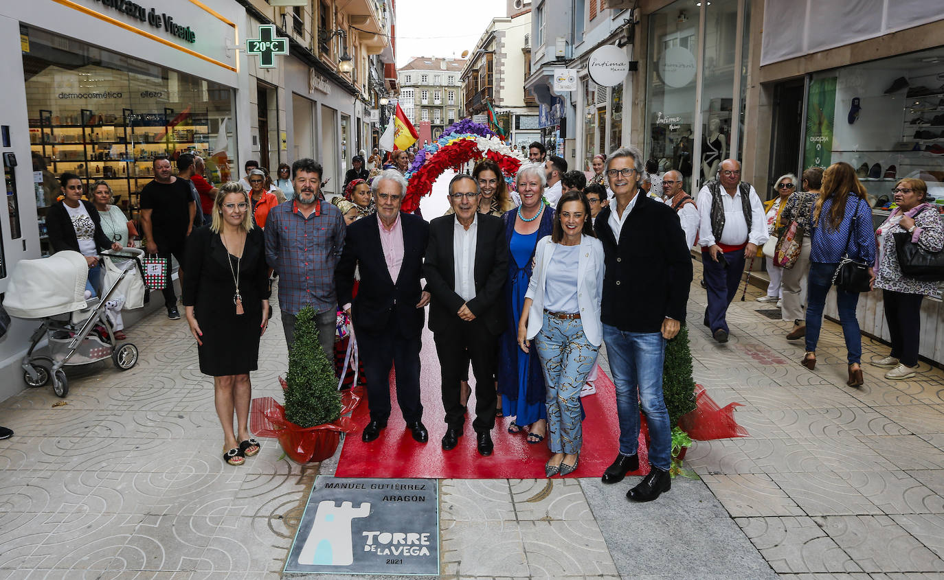 Acto de inauguración de la Torre de la Vega