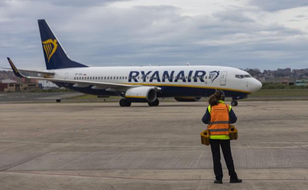 Cantabria esquiva, de momento, la huelga en Ryanair