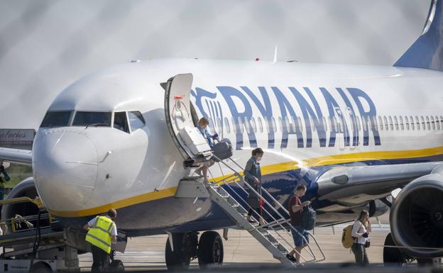 Ryanair abre nueva ruta aérea entre Santander y Birmingham desde octubre