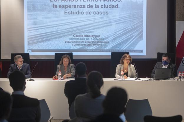 «La losa», la «falta de ilusión» y cómo hacer que cale la integración ferroviaria entre los santanderinos