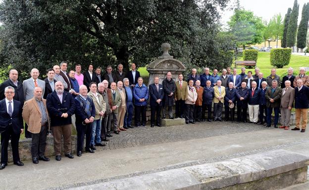 Los Amigos de la Fuentuca de El Astillero homenajean este sábado a Baltasar Menezo y César Díez