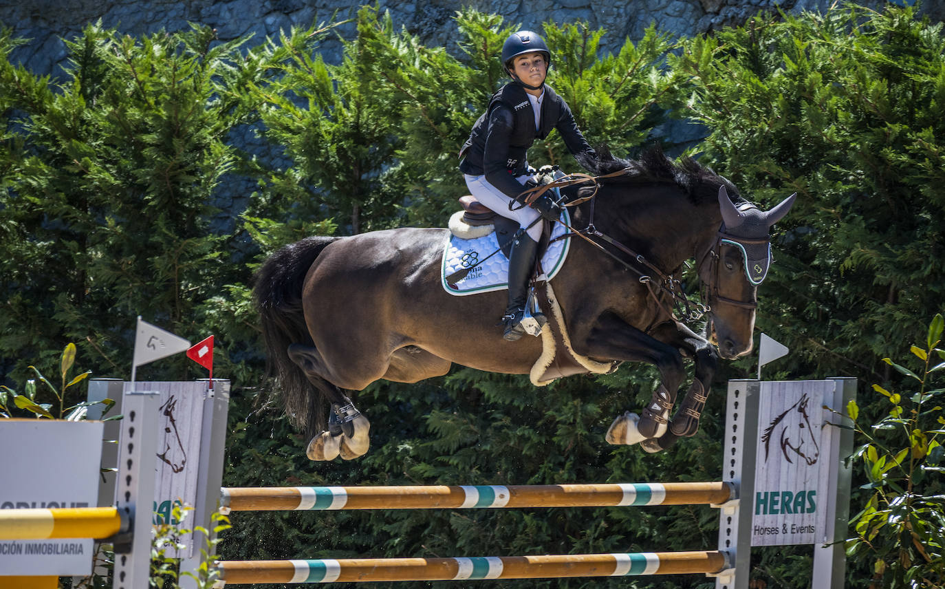 Primera jornada del Concurso de Saltos de Heras, en imágenes