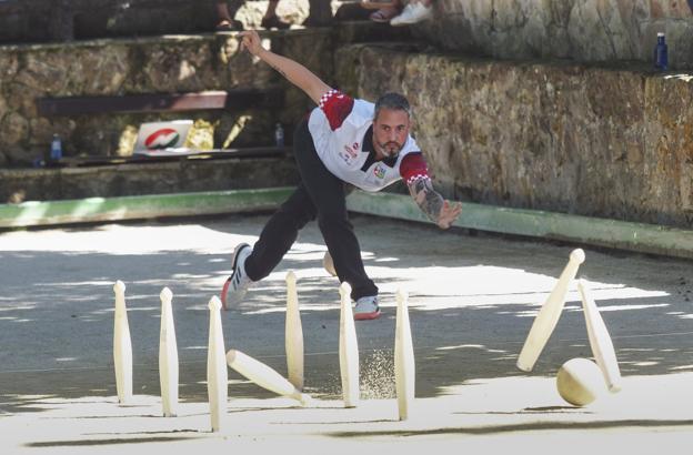 Carlos García se exhibe para ganar en Barcenilla