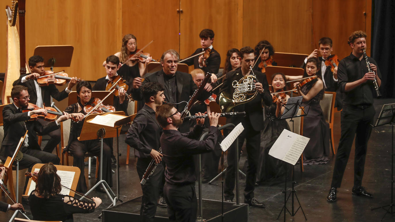 La primera lección de la Orquesta Freixenet