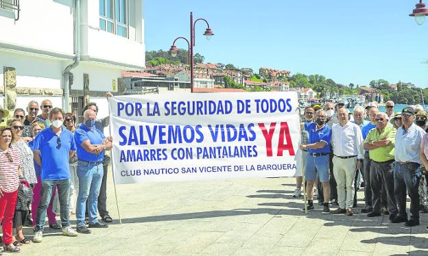 San Vicente se moviliza en apoyo del proyecto del puerto deportivo anulado por los jueces