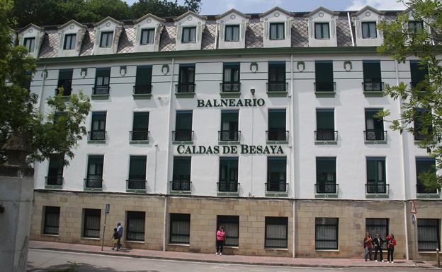 El Ayuntamiento de Torrelavega vuelve a subvencionar los baños termales para mayores de 65 años