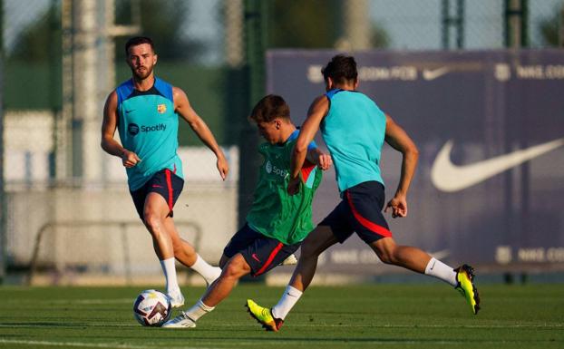 Xavi Hernández da el sí a Pablo Torre en el Barcelona