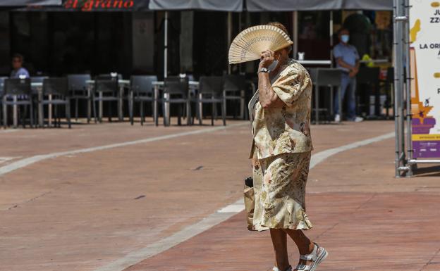 El sofoco también llega a la costa: 32 grados en Santander