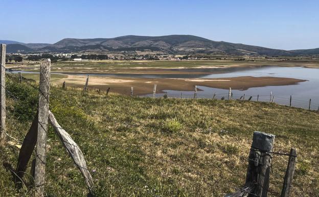 El embalse del Ebro registra su nivel más bajo del último lustro en un mes de julio