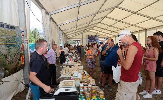 Tama recupera su feria de queso tras diez años