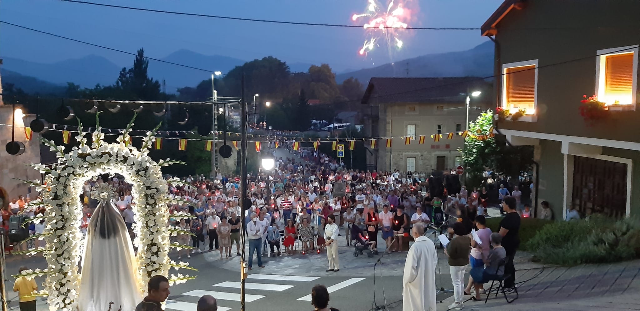 La Procesión de la Luz vuelve a iluminar las calles de Las Fraguas