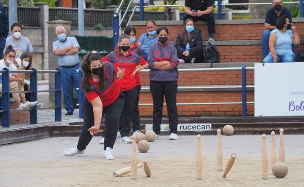 Torrelavega y Campoo se citan en la final de la Copa Femenina