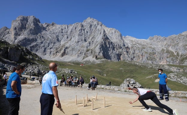 El V Trofeo Don Pelayo de bolos se disputará en la bolera del hotel de Áliva