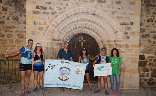 Dieciséis horas de carrera solidaria por el Camino Lebaniego