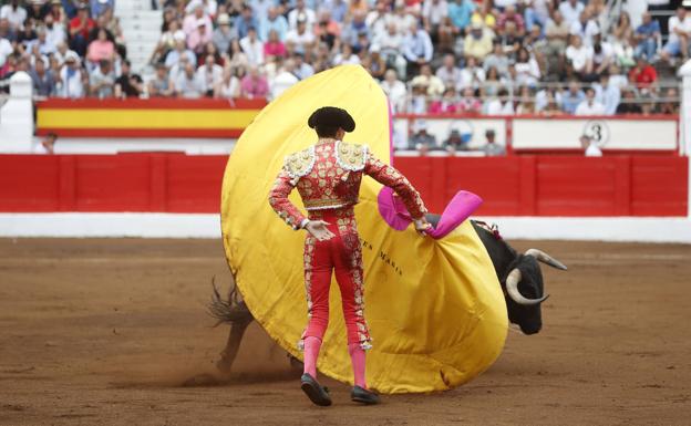 Más pureza que variedad en el triunfo de Ginés Marín