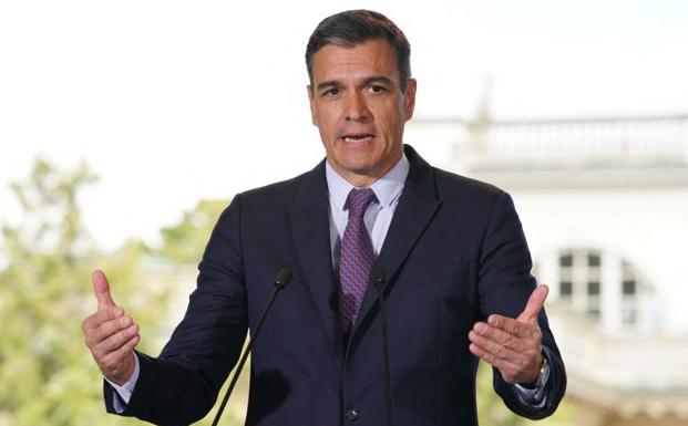 Sánchez defiende a Chaves y Griñán: «Pagan justos por pecadores»