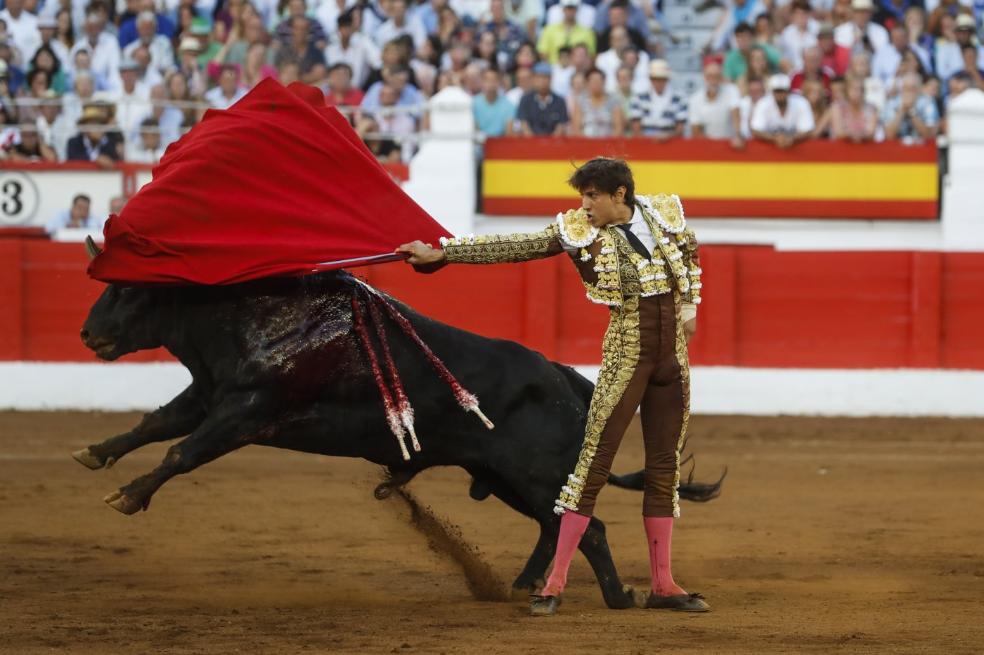 La grandeza de Dávila, la sabiduría de El Juli y el valor de Roca Rey