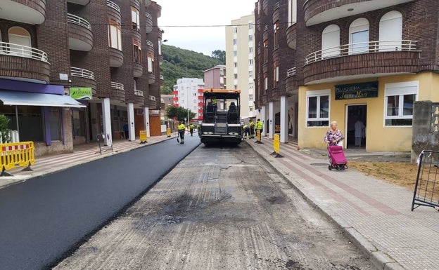 Santoña ejecuta un plan de arreglo de calles por 323.000 euros