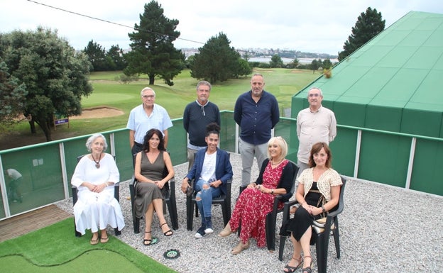 Los artistas de Marina de Cudeyo se unen otra vez por una buena causa