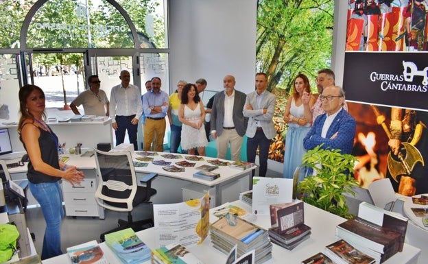 Los Corrales abre su primera Oficina de Información Turística