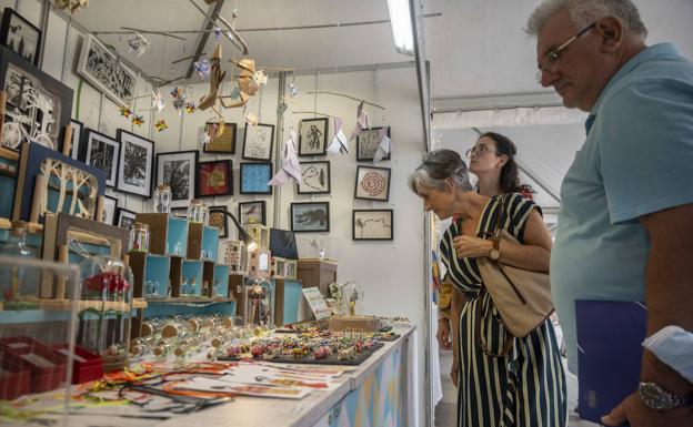 La Feria de Artesanía regresa a la Plaza Porticada con 34 artistas