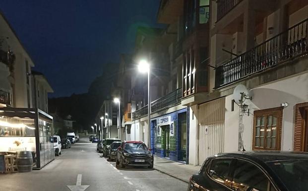 Ramales invierte 66.000 euros en mejoras de iluminación