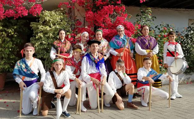 Solares acoge este domingo el Encuentro Danzantes de Trasmiera y Ruesga