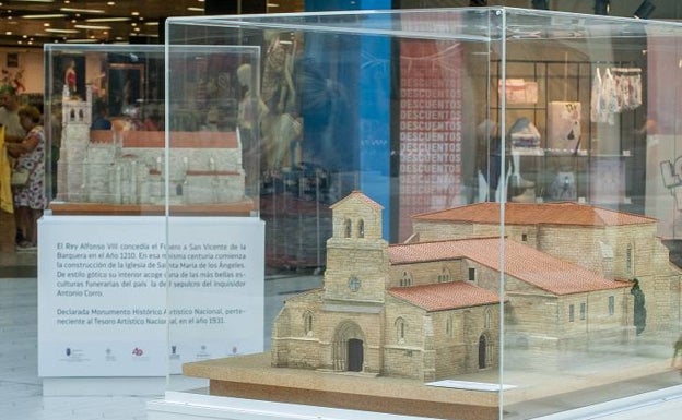 Valle Real acoge una exposición sobre el patrimonio de Cantabria