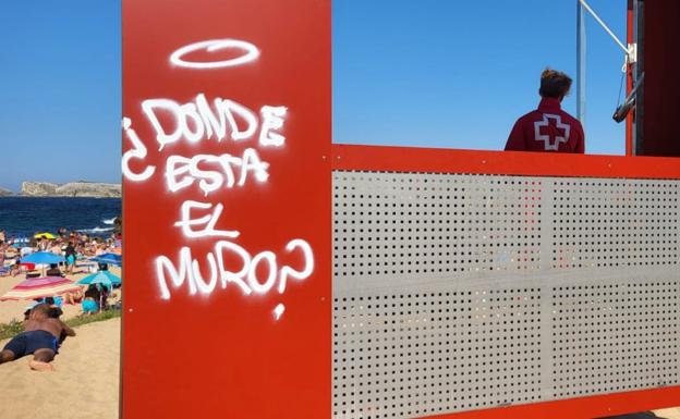 El alcalde de Bezana confía en que «tarde o temprano» se dará con los grafiteros