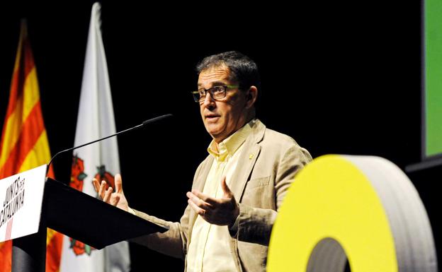 Junts desoye a ERC y se niega a buscar sustituto para Borràs en el Parlament