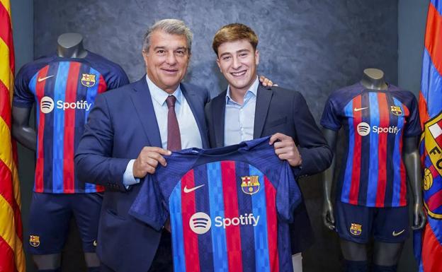 Pablo Torre y el Barça se plantean una cesión