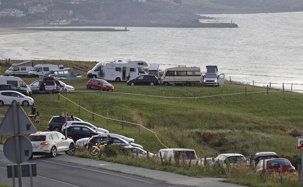 Cantabria ha multado hasta agosto a 600 fincas y autocaravanas por pernocta ilegal