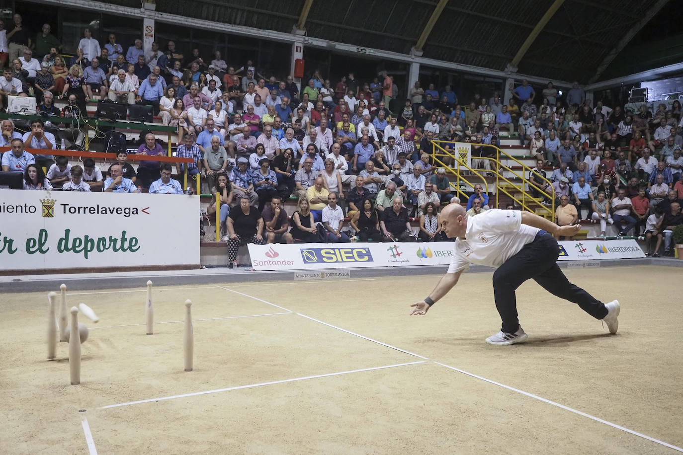 Campeonato de España de Bolos: Víctor da otro paso más hacia la leyenda