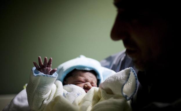 Cantabria, una de las regiones donde más han aumentado los nacimientos en 2022