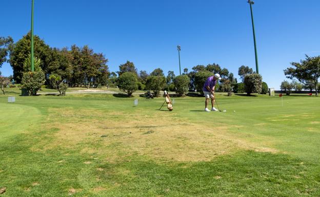 El campo de golf de Mataleñas reubicará sus 'greens' y renovará las instalaciones