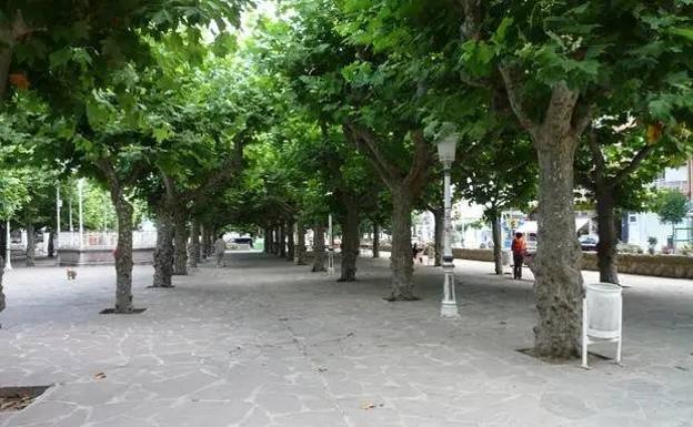 CastroVerde y PP reclaman el acceso al proyecto de remodelación de la plaza La Barrera